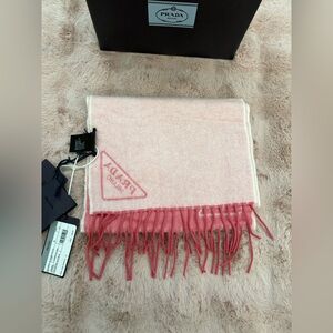 Prada 100% cashmere rectangular Fringe scarf